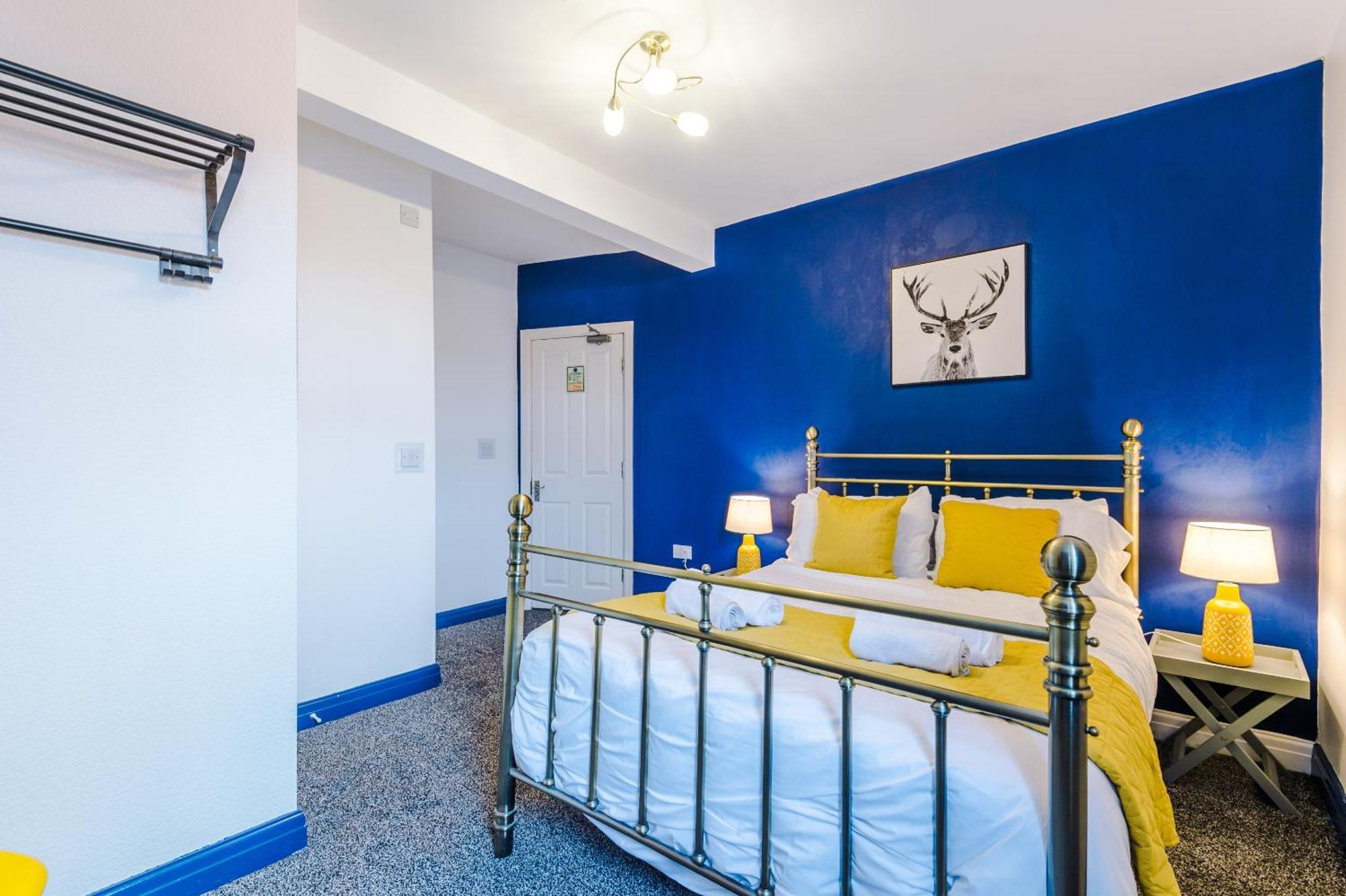 Pebbles Guest House ブラックプール エクステリア 写真